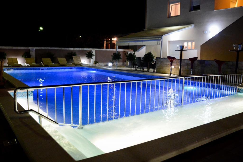 Apartments Julijana Privlaka  Bagian luar foto