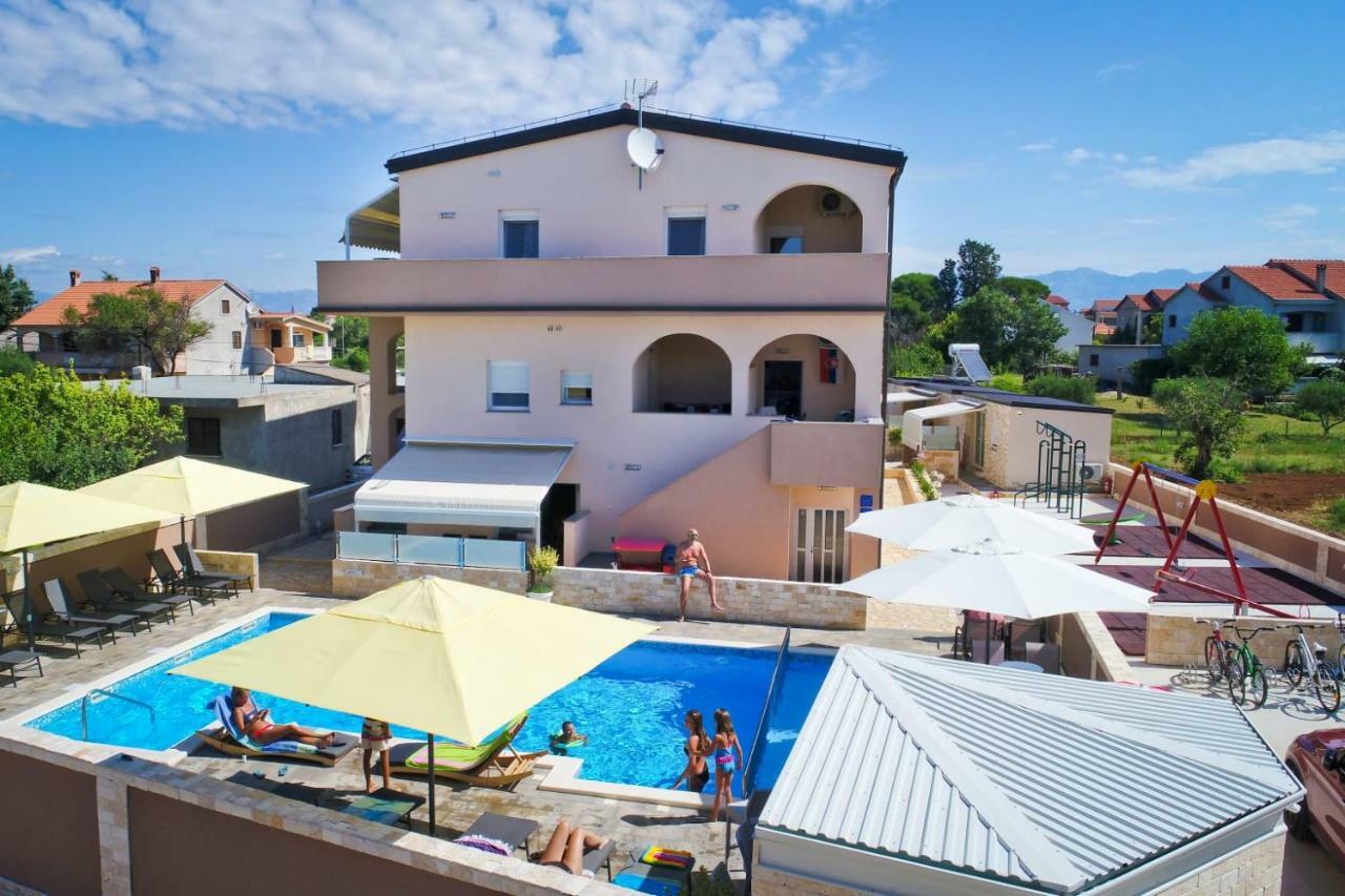 Apartments Julijana Privlaka  Bagian luar foto