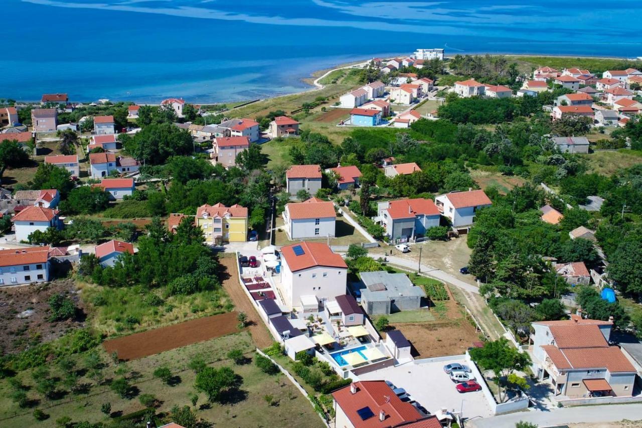 Apartments Julijana Privlaka  Bagian luar foto
