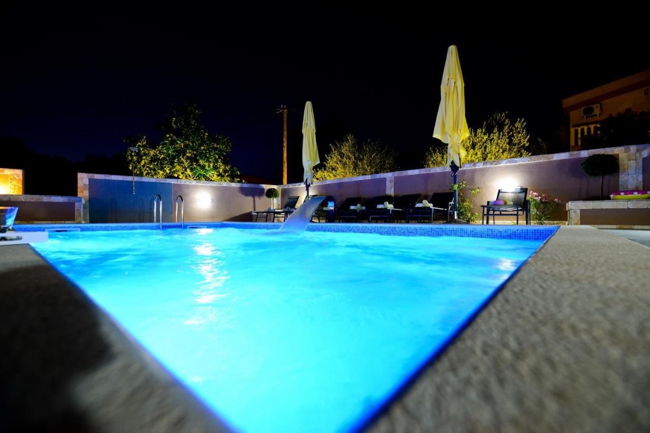 Apartments Julijana Privlaka  Bagian luar foto